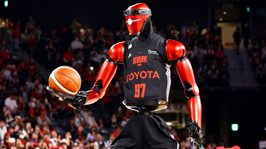 Toyota's CUE7 robot shoots hoops using AI Hobart Accountants